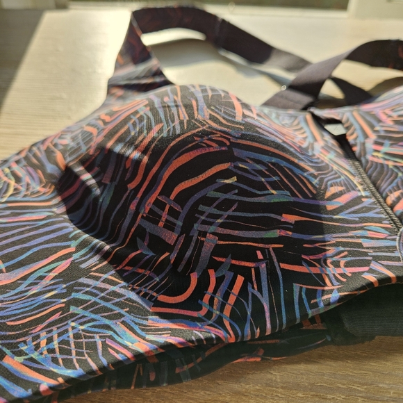 Knix Catalyst Front Closure Sports Bra - Picture 4 of 7